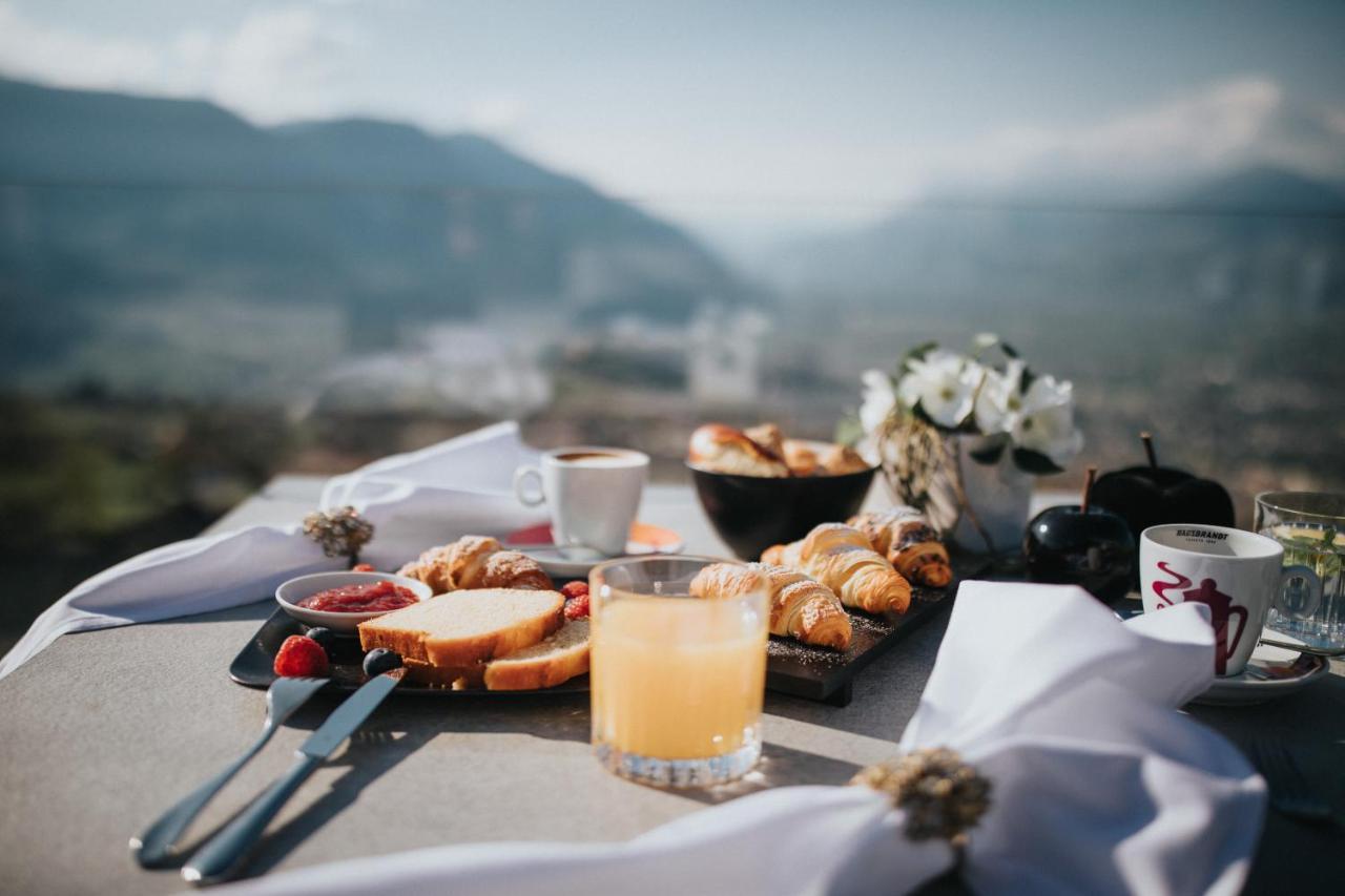 مبيت وإفطار تيرولو La Vista Panoramic Hideaway (Adults Only) المظهر الخارجي الصورة