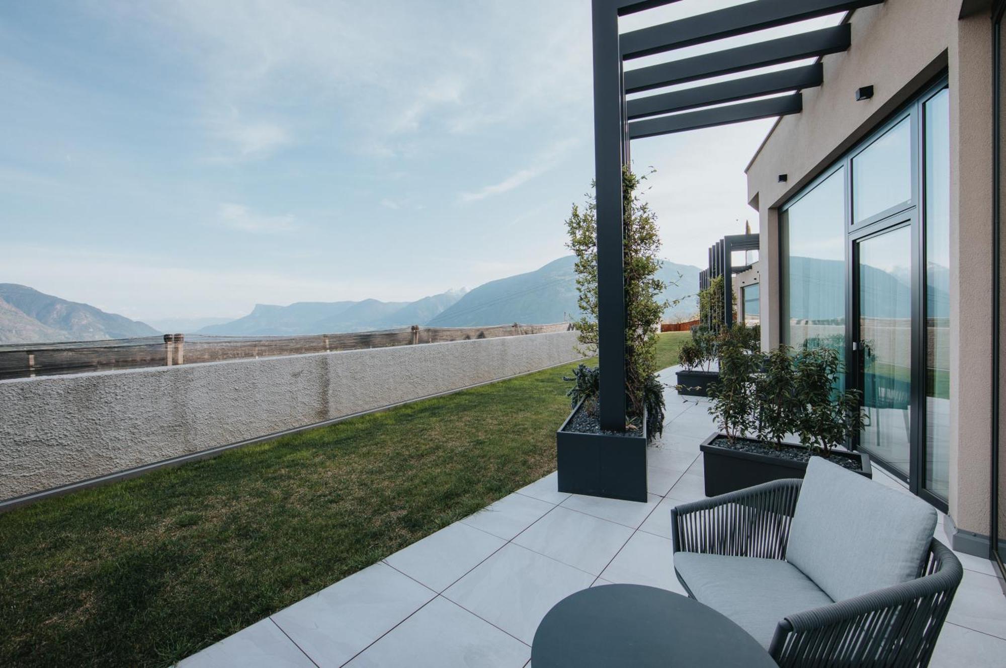 مبيت وإفطار تيرولو La Vista Panoramic Hideaway (Adults Only) المظهر الخارجي الصورة